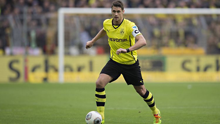 BVB-Kapitän Sebastian Kehl bleibt den Schwarzgelben eine weitere Saison erhalten.