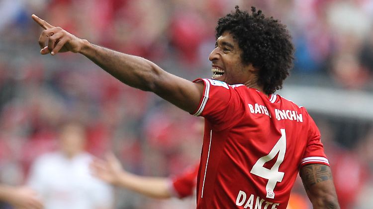 Dante kann sich freuen: Er konnte seinen Vertrag bei den Bayern vorzeitig verlängern.