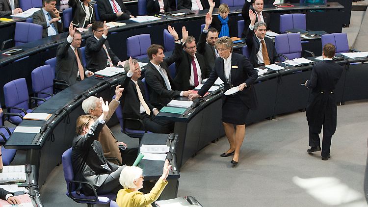 Im Bundestag sind die Reihen nicht immer fest geschlossen.