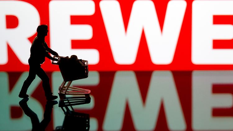 Erst einmal zu Rewe?