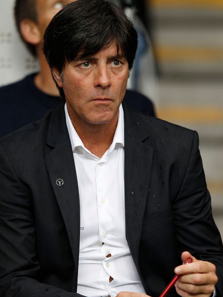 "Normalerweise hätte ich Spieler wie Großkreutz, Hummels oder Höwedes jetzt gern bei uns gehabt": Joachim Löw.