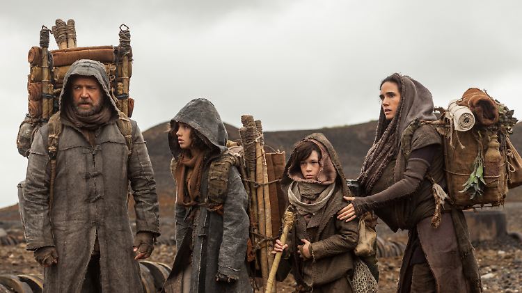 Raue Landschaft: Noah und Familie durchwandern die frühe Erde.