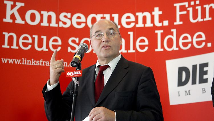 Gysi: Hände weg von Omas Rente!