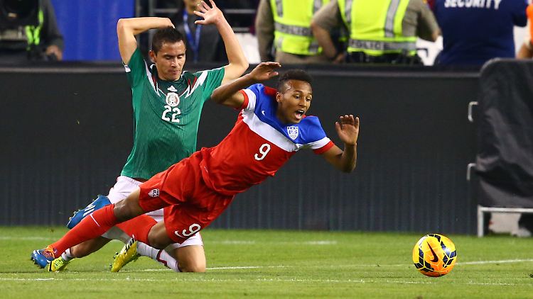 Julian Green vom FC Bayern München streifte sich zum ersten Mal das Nationaltrikot der USA über.