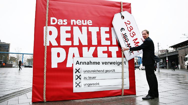 INSM-Geschäftsführer Hubertus Pellengahr will die Annahme des Rentenpakets verweigern.