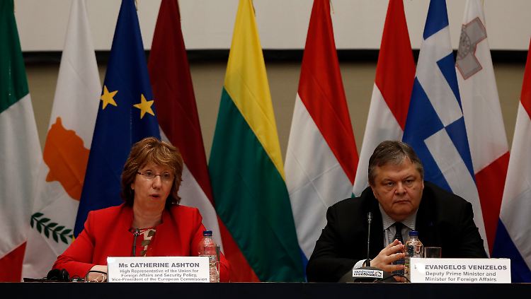Die anhaltende Krim-Krise sorgt für Diskussion zwischen den EU-Außenministern.