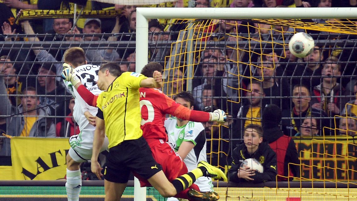 Dortmunder des Spieltags war Torjäger Robert Lewandowski, der mit dem per Rücken erzielten Ausgleich gegen Wolfsburg die Wende einleitete.