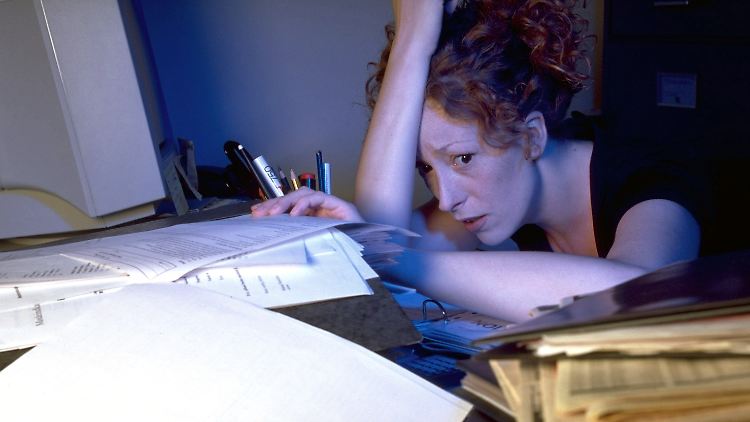 Stress hinterlässt Wundmale in deutschen Arbeitnehmer-Seelen und macht viele krank.