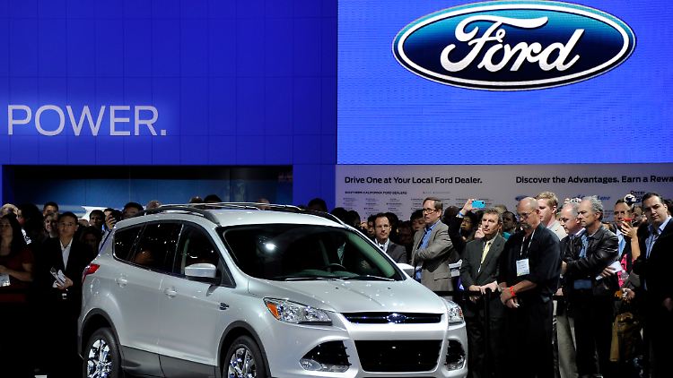 Beim Ford Escape kann durch Rost die Lenkkontrolle ausfallen: Der US-Autobauer ruft 435.000 Autos zurück.