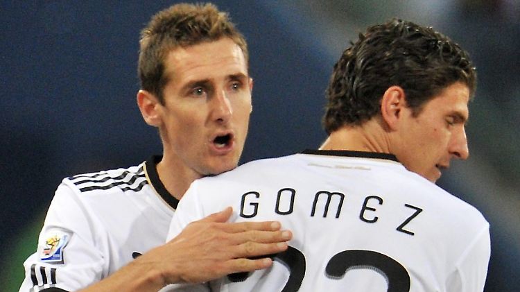 Wird das noch was? Miroslav Klose und Mario Gomez.