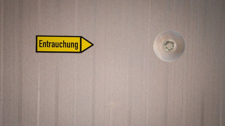 Viel Rauch um die BER-Entrauchung: Siemens soll sich vor dem Aufsichtsrat erklären.