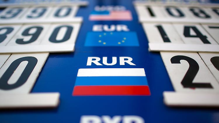 Die politische Krise greift auf die Wirtschaft über.