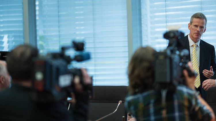 Clemens Binninger macht Schluss - nach nur einer Sitzung des NSA-Ausschusses.