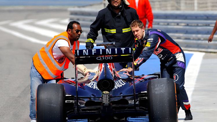 Sebastian Vettel schob bei den Tests vor der Saison sein Auto und viel Frust - aber ein Rückzug von Red Bull steht nicht zur Debatte.