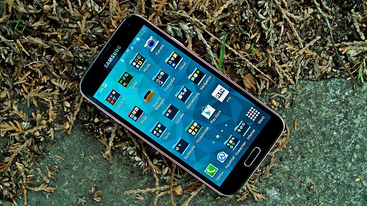 Das Samsung Galaxy S5 fühlt sich auch outdoor wohl.