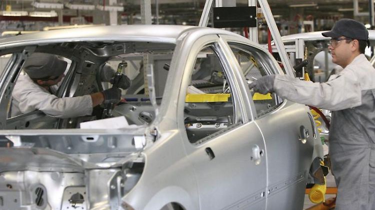 Von ursprünglich 45 Modellen von Peugeot sollen nur 26 erhalten bleiben.