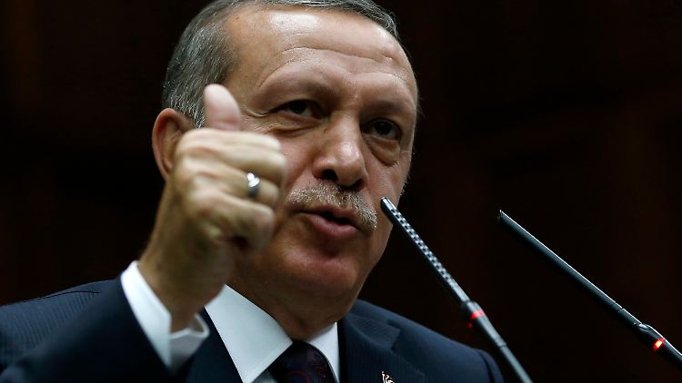 Ausnahmsweise mal Daumen hoch für Twitter: der türkische Ministerpräsident Erdogan.