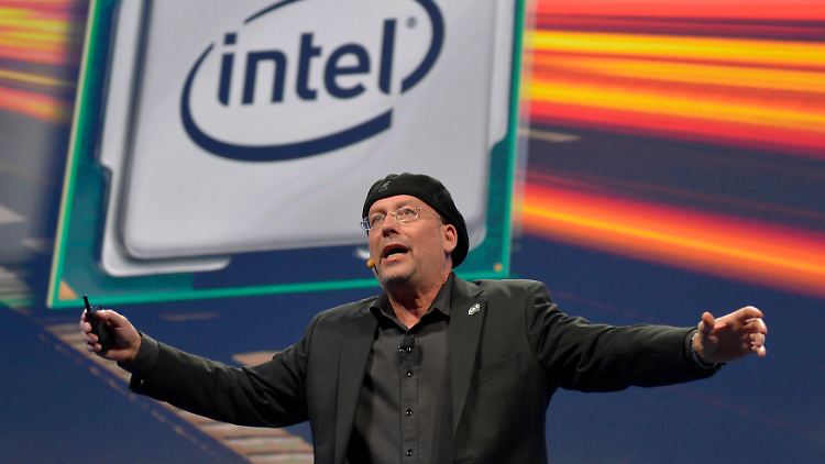 Mooly Eden, Intels Chef der PC-Abteilung, auf der Elektronik-Messe in Las Vegas.
