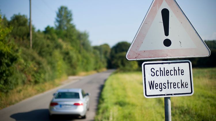 Selbst die eigene Partei lässt Torsten Albig im Regen stehen.