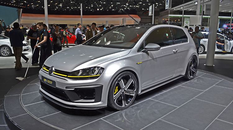 Mit dem neuen Golf R 400 zeigen die Wolfsburger auf der Auto China eine echte Kampfmaschine.