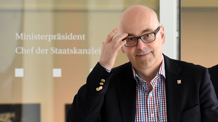 Albig setzt auf ein "zusätzliches nutzerfinanziertes System".