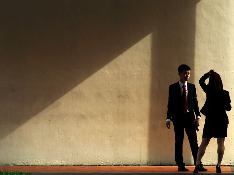 Experten von arbeitgebernahen Einrichtungen empfehlen den Blick nach Asien.