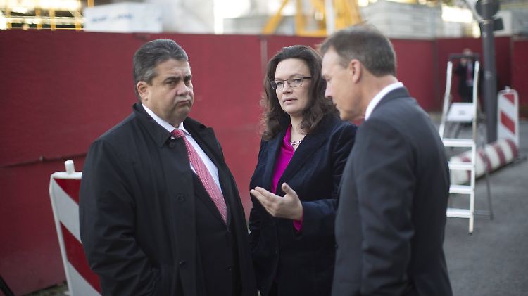 Wie geht's weiter mit der SPD? Zumindest öffentlich zeigen sich Sigmar Gabriel, Andrea Nahles und Thomas Oppermann zuversichtlich.