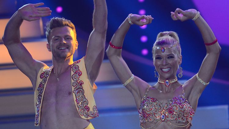 Profitänzer Willi Gabalier und Einskunstläuferin Tanja Szewczenko.