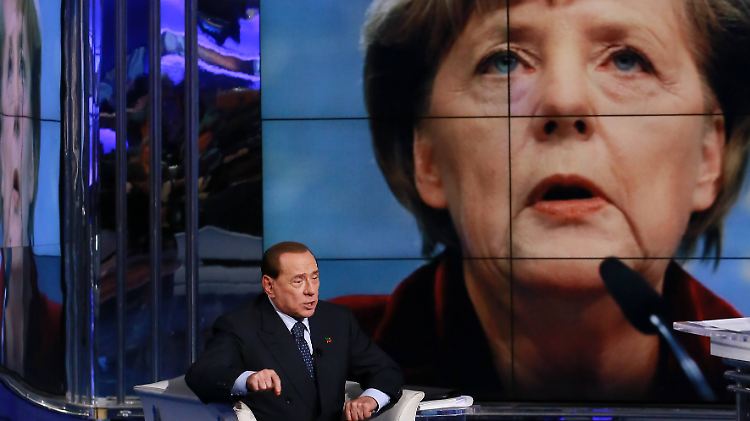 Angela Merkel - sie ist für Silvio Berlusconi der Sündenbock für viele Probleme Italiens. Doch der Ex-Premier ist nicht der Einzige, der sich damit in die Tasche lügt.