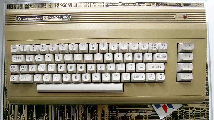 Erst 1982 gelang BASIC der Durchbruch.
