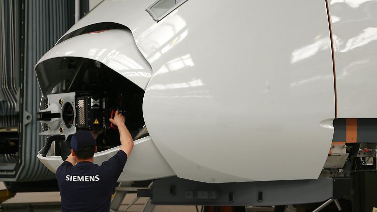 Wandert die Zugsparte im Gegenzug nach Frankreich? In München beraten die Siemens-Aufsichtsräte über das weitere Vorgehen im Übernahmepoker um den französischen Rivalen Alstom.