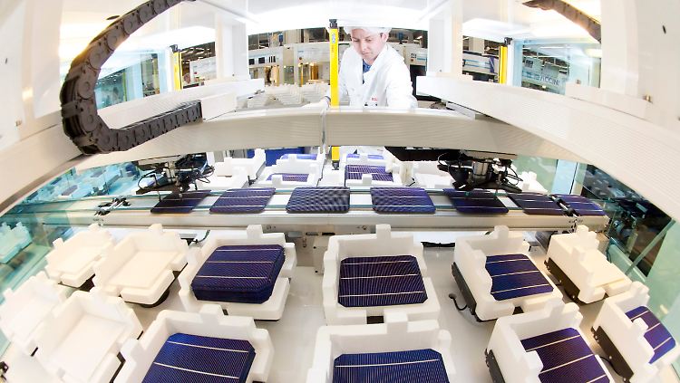 Blick zurück: Bosch Sloar Energy in Arnstadt 2010. Jetzt steht bei Bosch wieder das Autozulieferergeschäft im Vordergrund.