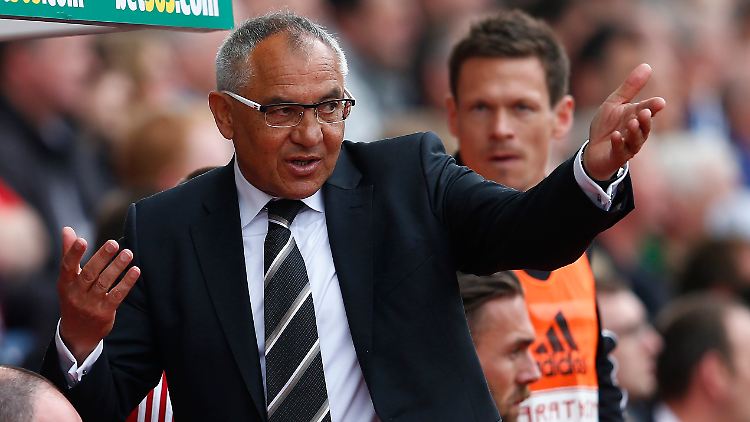 Nachdem der Erhalt der Erstklassigkeit für Felix Magath und Fulham nicht geklappt hat, soll Magath die Londoner nun zurückführen in die 1. Liga.