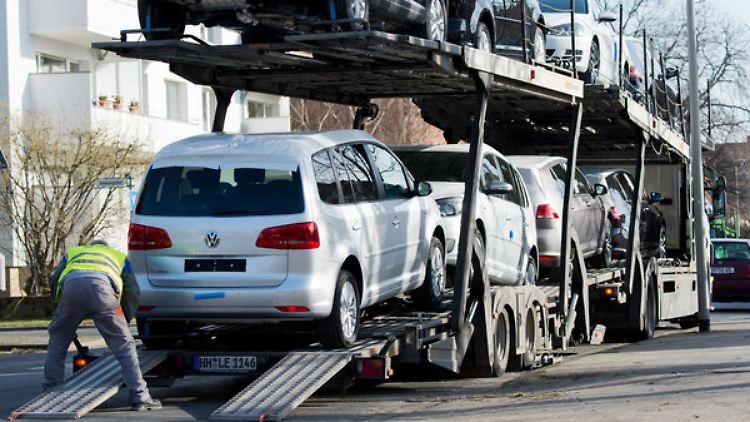 Deutsche Verbraucher entschieden sich im April offenbar seltener für einen Neuwagen.