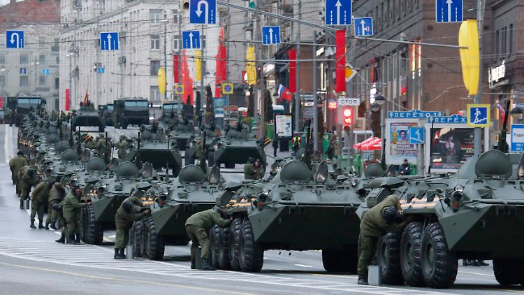 Bei den Proben zur Militärparade in Moskau.