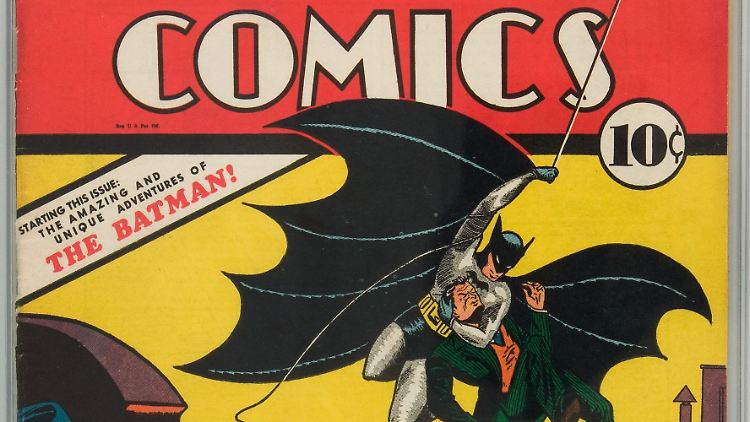 Seinen ersten Auftritt hat er in der Mai-Ausgabe 1939 der Serie "Detective Comics" (nach der sich später der Comic-Gigant DC benennt).