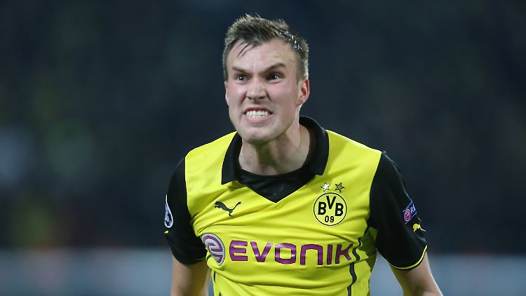 Die "Bild" hat übrigens herausbekommen, welche Soße Großkreutz bestellt hat: extrascharf.