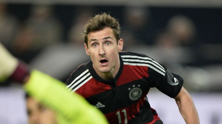 Im Länderspiel gegen Chile im März konnte Klose mitwirken. Er ist für die WM fest eingeplant.