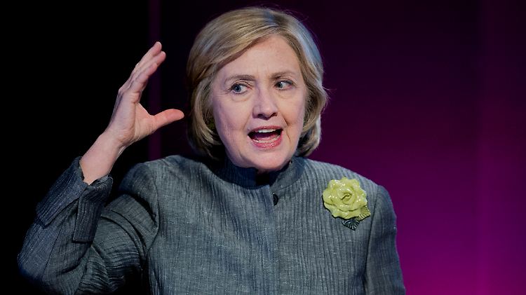 Hillary Clinton schweigt zu ihren Karriereplänen.