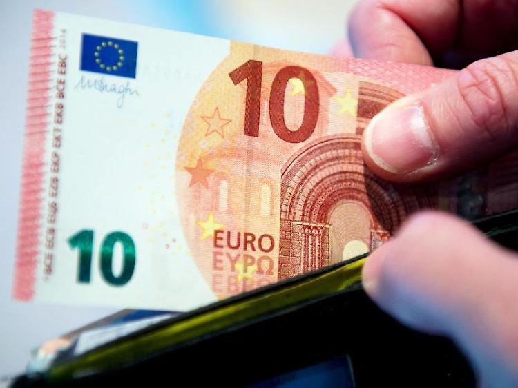 Ab dem 23. September kommt der neue Zehn-Euro-Schein unters Volk. Er soll sicherer und haltbarer sein.
