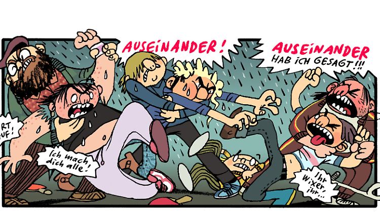 Typische Kindheit! Der ängstliche Mirco (am Boden) gerät auch schon mal in eine Schulhofschlägerei.
