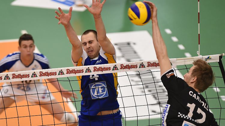 Vor fremdem Publikum trumpfen die Berlin Recycling Volleys auf.