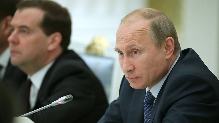 Wladimir Putin soll nach Ansicht des Westens konstruktiver zur Beruhigung der Lage in der Ostukraine agieren.