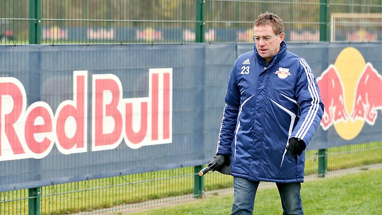 Red Bull wohin man blickt: Der Energy-Drink-Hersteller steht hinter dem Erfolg von RB Leipzig.