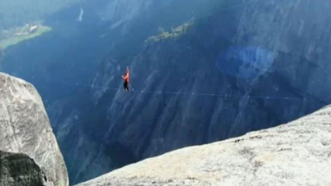 Slackliner_2.jpg