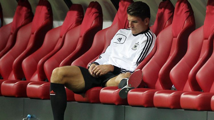 Kein Platz für Mario Gomez: Bundestrainer Joachim Löw verzichtet auf den Stürmer.