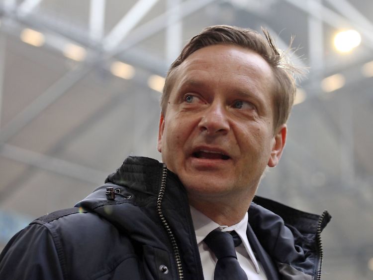Horst Heldt weiß, wie man Meister wird. Ihm glückte das als Spieler mit Stuttgart 2007.