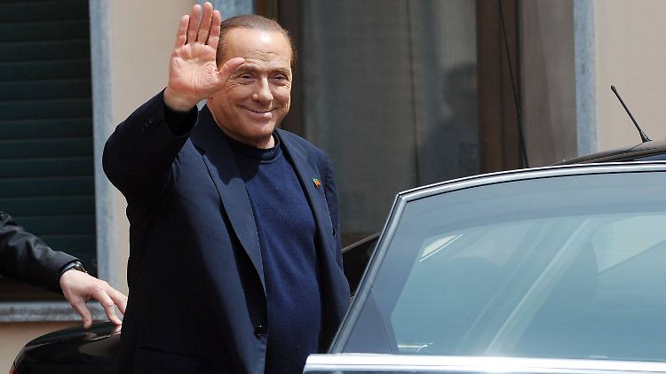 Nach getaner Arbeit. Berlusconi hat jetzt wieder frei bis kommenden Freitag.