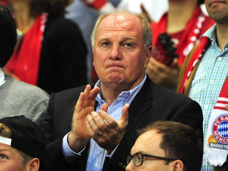 Treuester Fan der FCB-Basketballer: Uli Hoeneß.