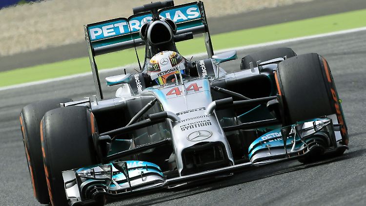 Startet in Barcelona von ganz vorne: Lewis Hamilton.